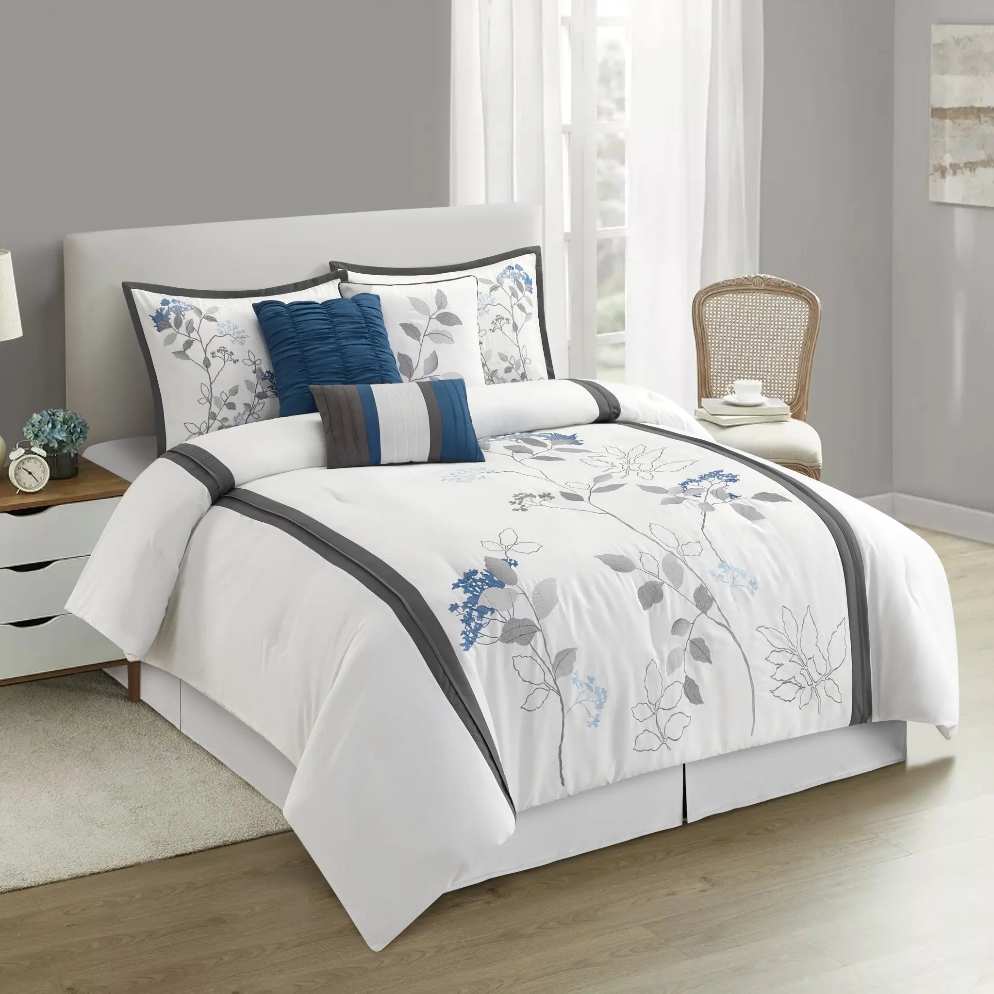 Anissa Leaves Embroidery 7-Piece Comforter Set