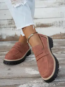 Women's Fashionable Solid Color PU Leather Loafers, Casual Comfortable Chain Decorated Slip on Shoes for Daily Wear, Lightweight Breathable Shoes for Women & Girls, Trending Shoes