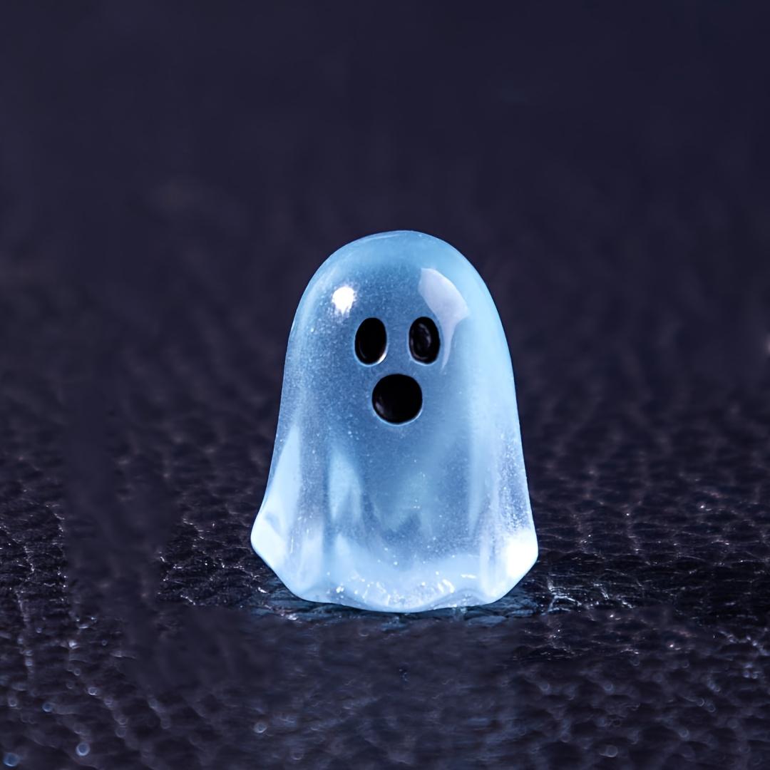 Glow-In-Dark Mini Ghost Figurines (20/50Pcs, Random Colors), Halloween Collectible Miniatures, Home Decor Statues for Desktop & Car Landscape Accents Glow-In-Dark Mini Ghost Figurines (20/50Pcs, Random Colors), Halloween Collectible Miniatures, Home Decor Statues for Desktop & Car Landscape Accents