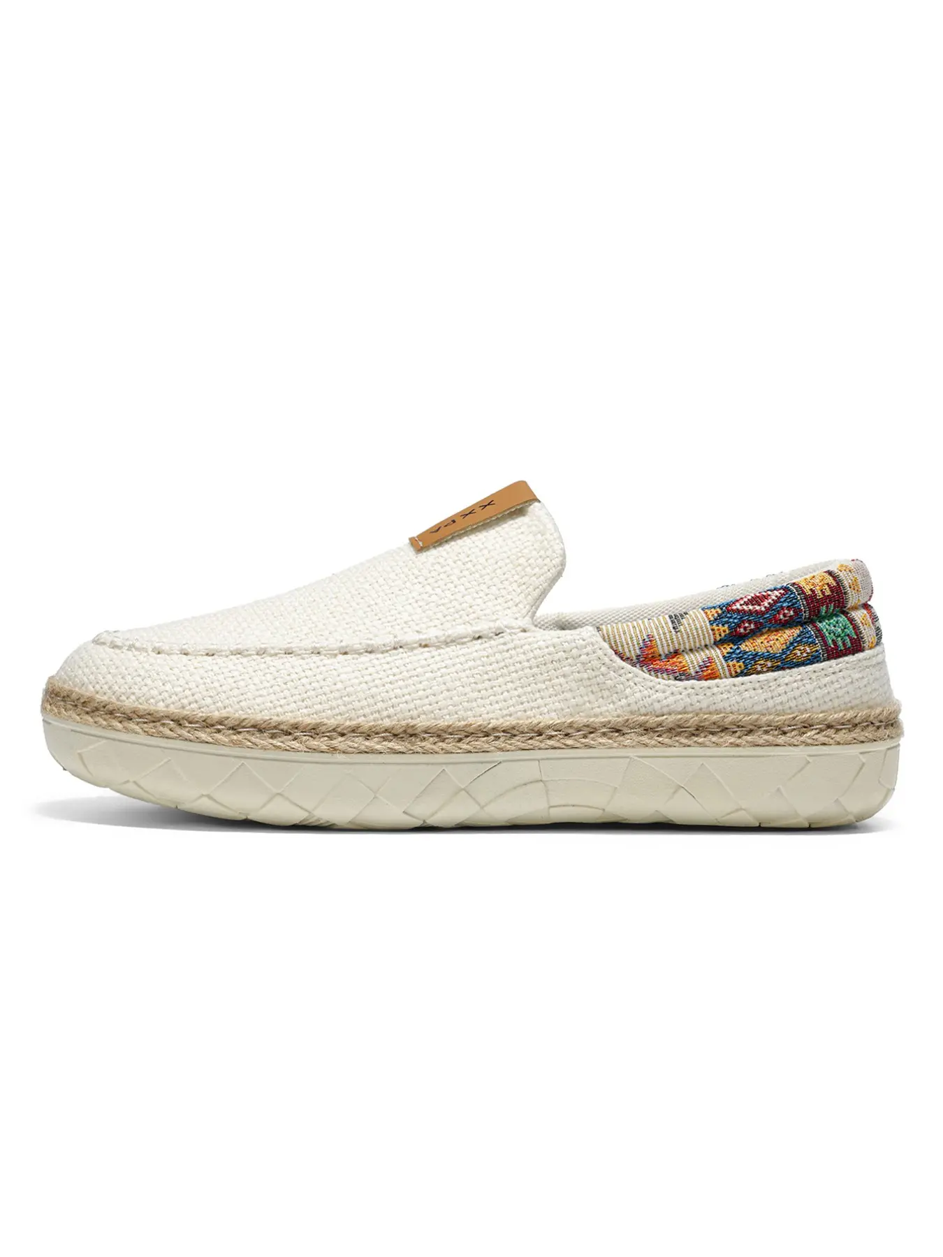 Men's Ethnic Style Slip-On Canvas Shoes, Casual Summer Shoes, Breathable Hemp Lazy Man Shoes, Soft Sole Anti-Slip Vintage Fisherman Shoes, Sizes 39-44, Spring Summer 2026