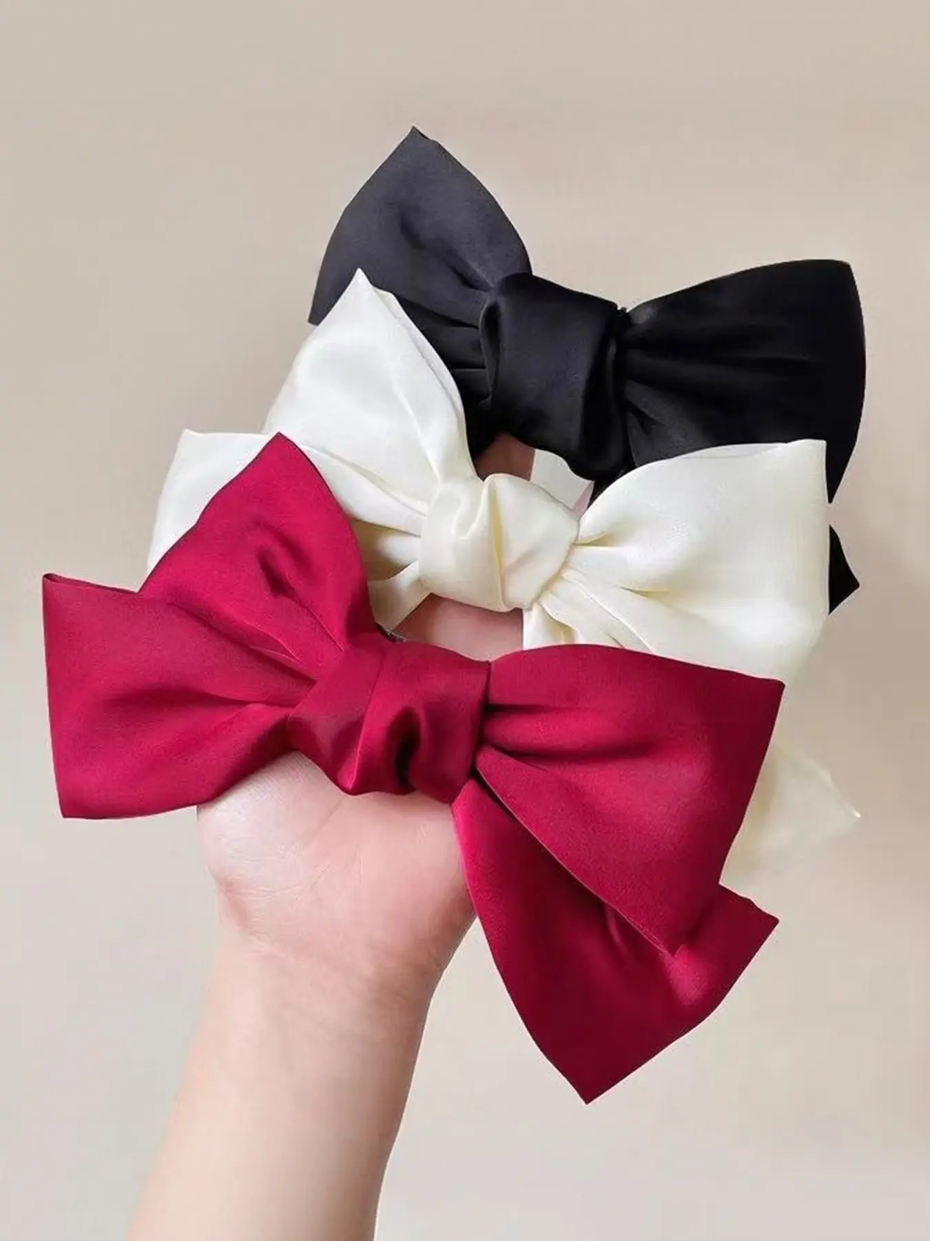 Ladies' sweet bow hair clip, simple and fashionable hair accessory, elegant hair clip at the back of the head, suitable for parties, afternoon tea, campus, dates, offices, daily casual hair accessories