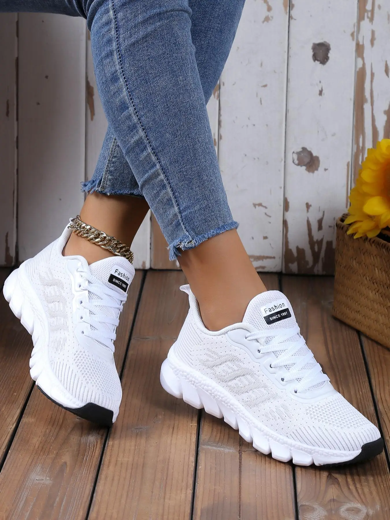 Women's Sportive Lace Up Low Top Cute Sneakers for Summer, Casual Comfortable Breathable Running Shoes, Fashionable Sneakers for Daily Wear, Fall Outf