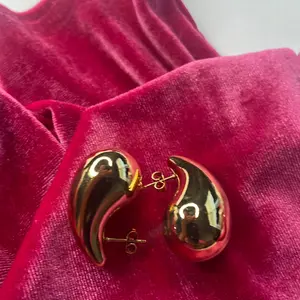 TikTok famous tear drop earrings medium