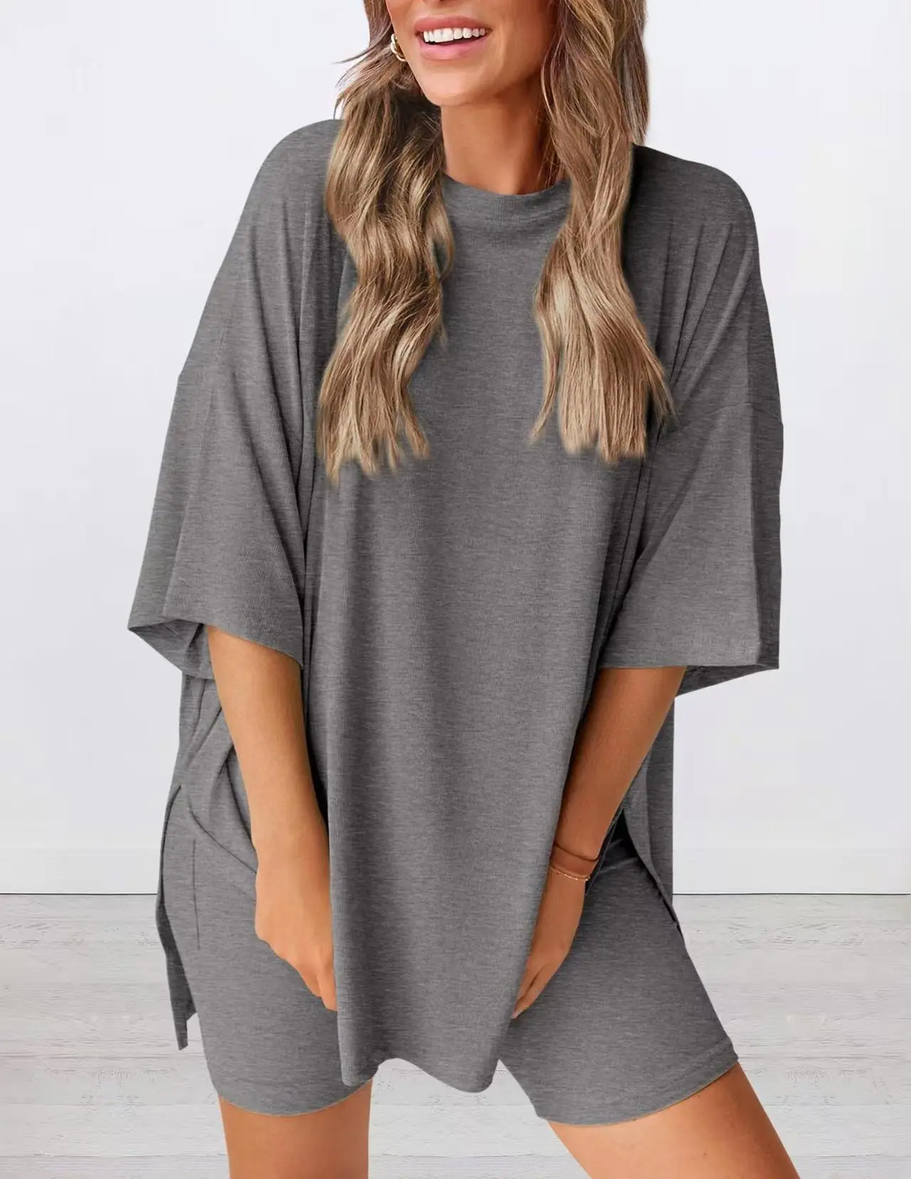 Crewneck Two-Piece Set for Women Summer Casual Oversized Split Hem Shirts & Side Pocket Biker Shorts Minimalist Loungewear Soft Viscose Fabric Comfy Pjs Nightwear Womenswear