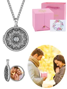 Musei Flower-shaped locket necklace, opens to hold small photos, comes with a rose gift box, suitable as a gift for lovers, family, and friends