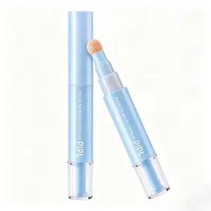 Sponge-tip concealer pen, brightens the under-eye area and provides targeted concealing, natural coverage, brightening and breathable