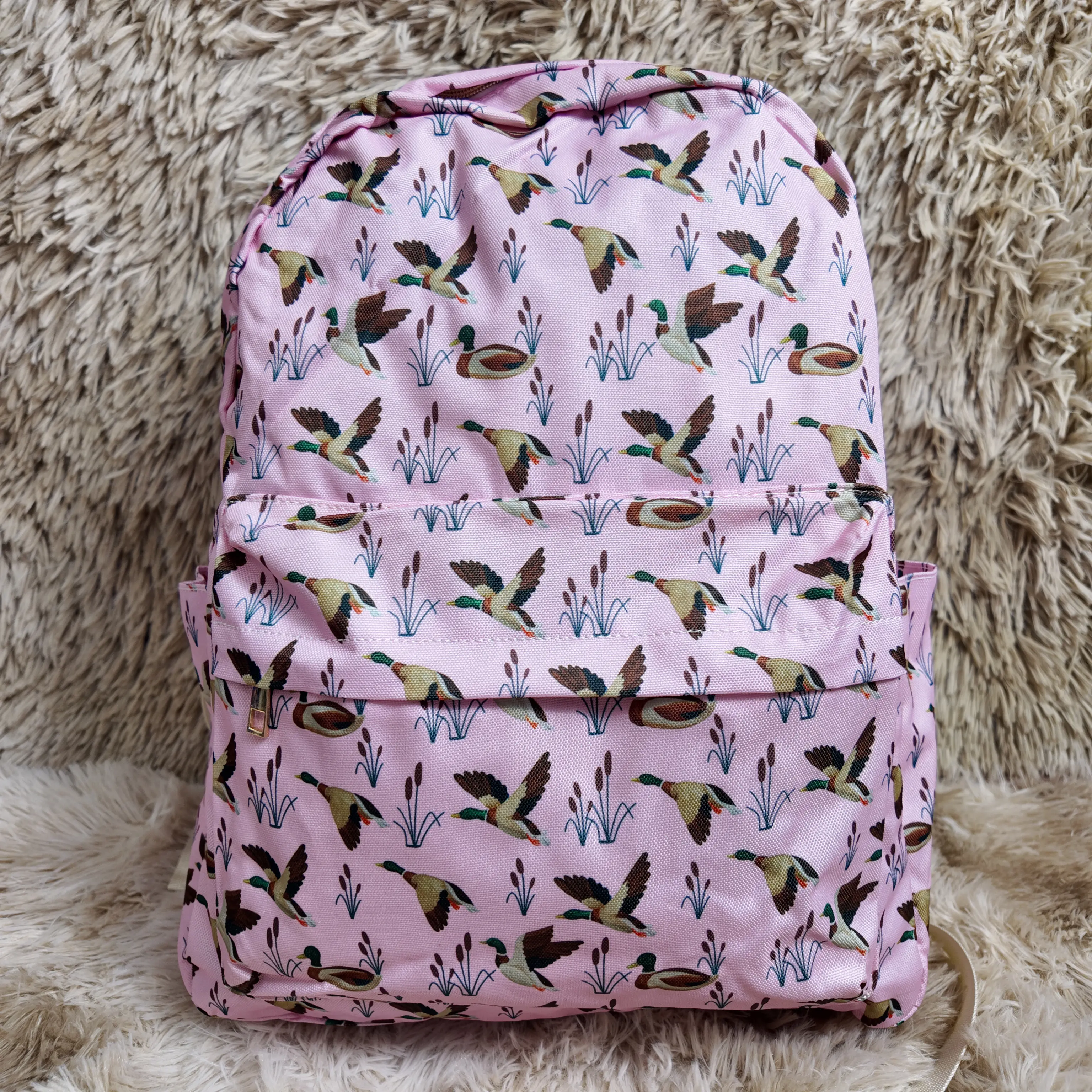 Casual Printed Bookbag for Children in a Fun Kids Style with an Adjustable Shoulder Strap, Perfect for Elementary School