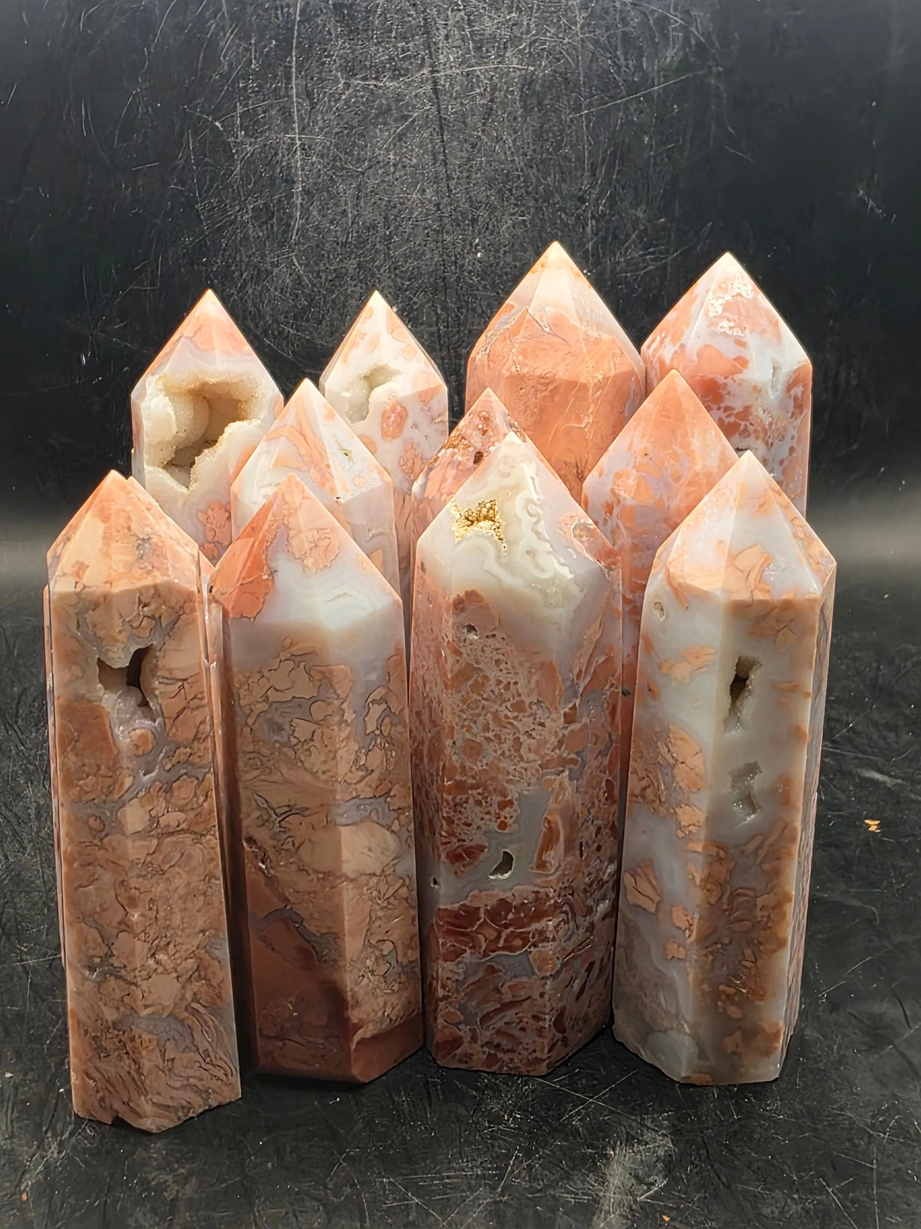 Pink agate tower! 2.8 too 3.8 inches tall! Pink agate tower! 2.8 too 3.8 inches tall!