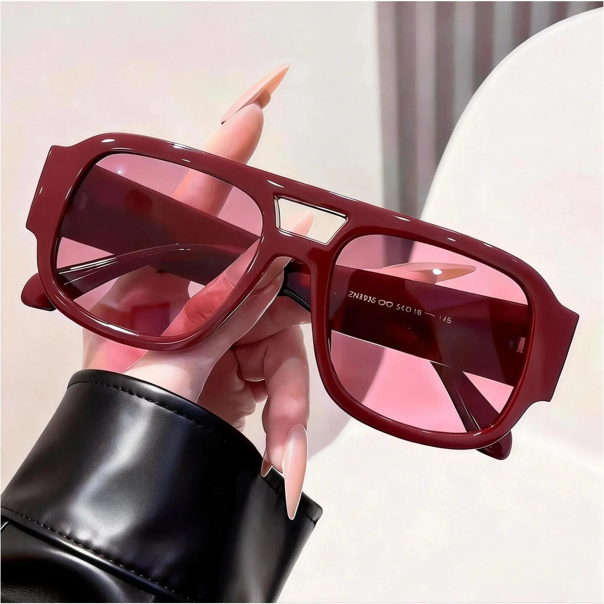 70s Retro Square Aviator Sunglasses for Women Men, Classic Vintage Double Bridge TR90 Eyewear with UV400 Blue Light Blocking Lenses for Summer, Classic Vintage Sunglasses, Uv Blocking Sunglasses