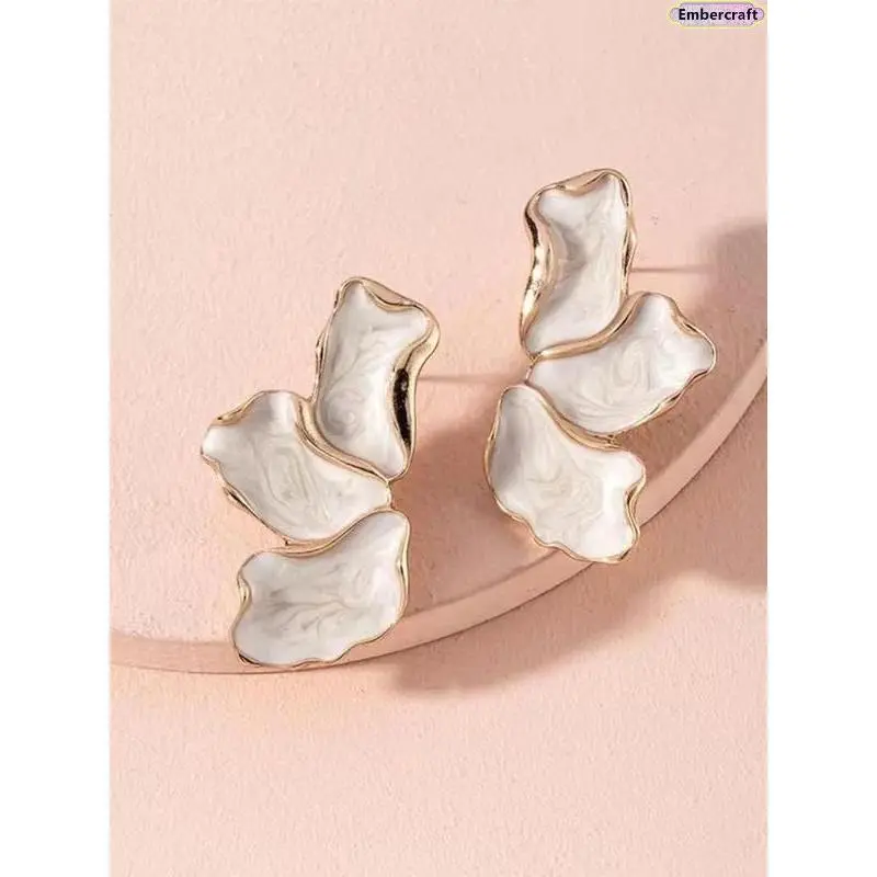 Women's Lightweight Alloy Copper Flower Stud Earrings - Irregular Petal Statement Jewelry, All-Seasons Daily Wear Accessory, Party Gift, One-Size-Fits-All