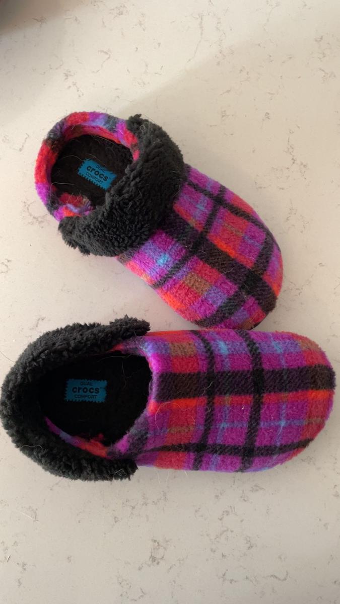 Item: Grapeberry, Womens 8/Mens 6