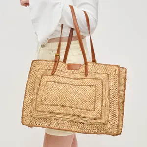 Demi Tote
