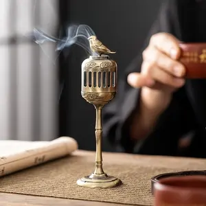 Creative Alloy Magpie Incense Burner, Small Auspicious Cloud Sandalwood Incense Burner, Suitable for Home and Tea Room Decoration, Incense Burner, Tea Room Decoration