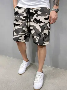 Men’s summer loose cargo shorts with flap pockets and side drawstrings, made from a comfortable, wear-resistant fabric featuring a camouflage print. Suitable for sports and casual wear; ideal for men’s summer running training and outdoor soccer/football—b