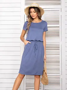 Women's Plain Pocket Curved Hem Tee Dress, Casual Short Sleeve Knee Length Dress for Summer, Women's Clothing for Daily Wear