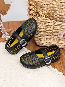 Girls' Vintage School Style Mary Jane Shoes, Breathable Mesh Design, Magic Tape Closure, Soft Sole, Anti-Collision Toe, PU Leather, Ages 2-10