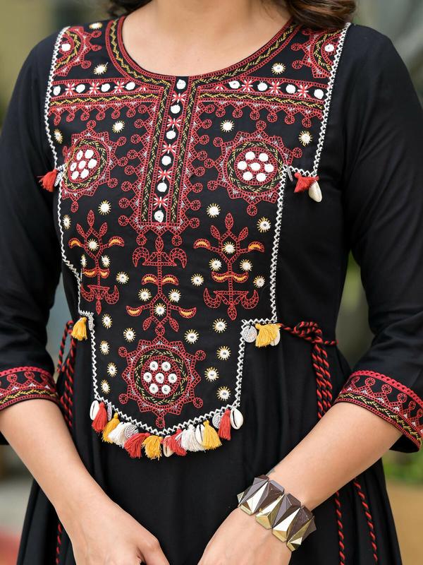 Juniper Women's Black Thread Embroidered Liva Rayon A-Line Dress With Tassel Kaudis & Doris At Waist