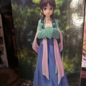Anime figure kusuriya figure
