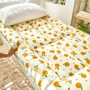 Thick Foldable Printed Mattress, Portable Camping & Guest Room Mat, Space-Saving Roll Design, Washable Polyester Fiber, Traditional Japanese Style