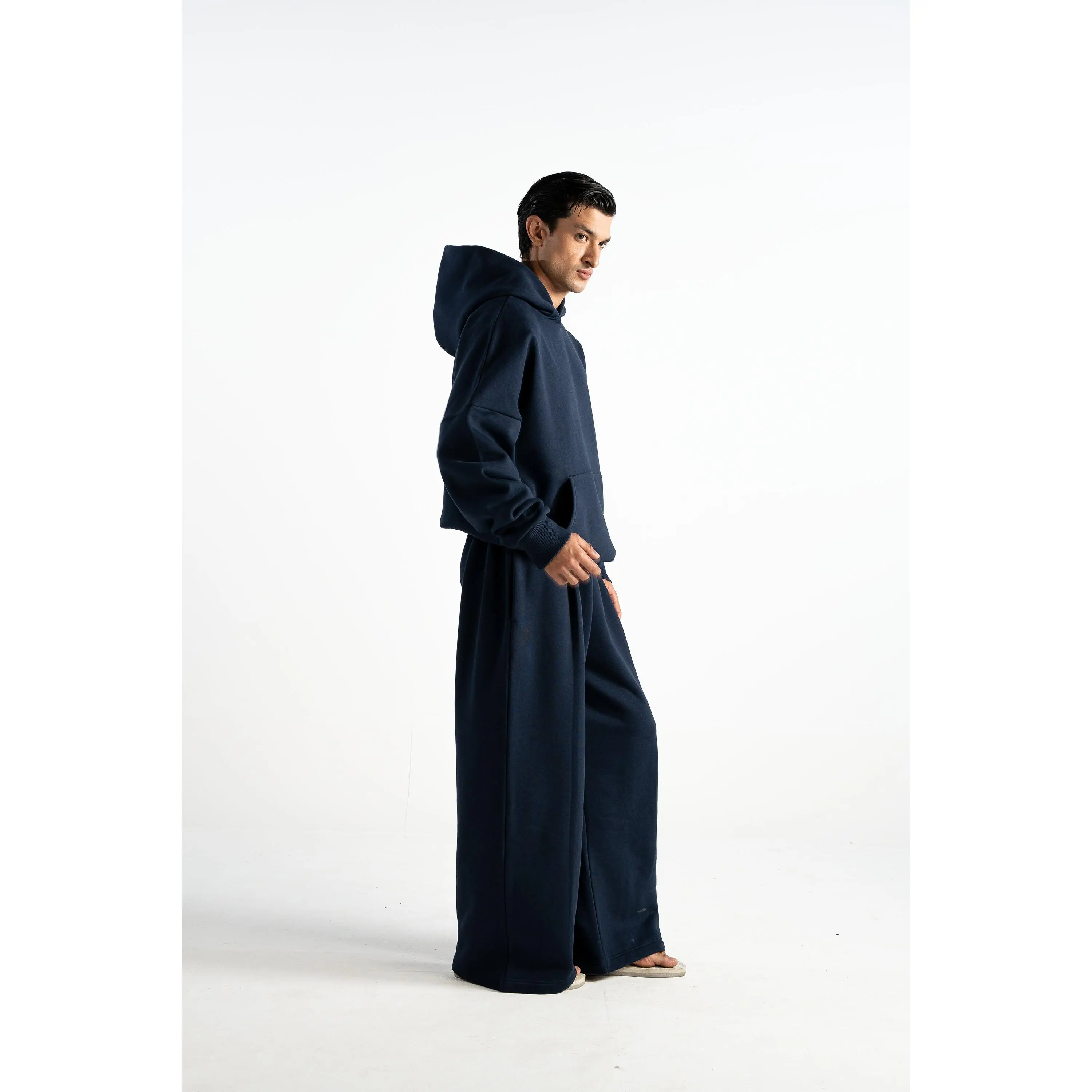 Heavyweight Boxy Hoodie 520GSM – 100% GOTS Organic Cotton Oversized Unisex Pullover Hoodie [Deep Navy]