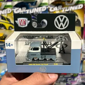 M2 1960 Volkswagen pickup diecast Tow truck 1:64 scale