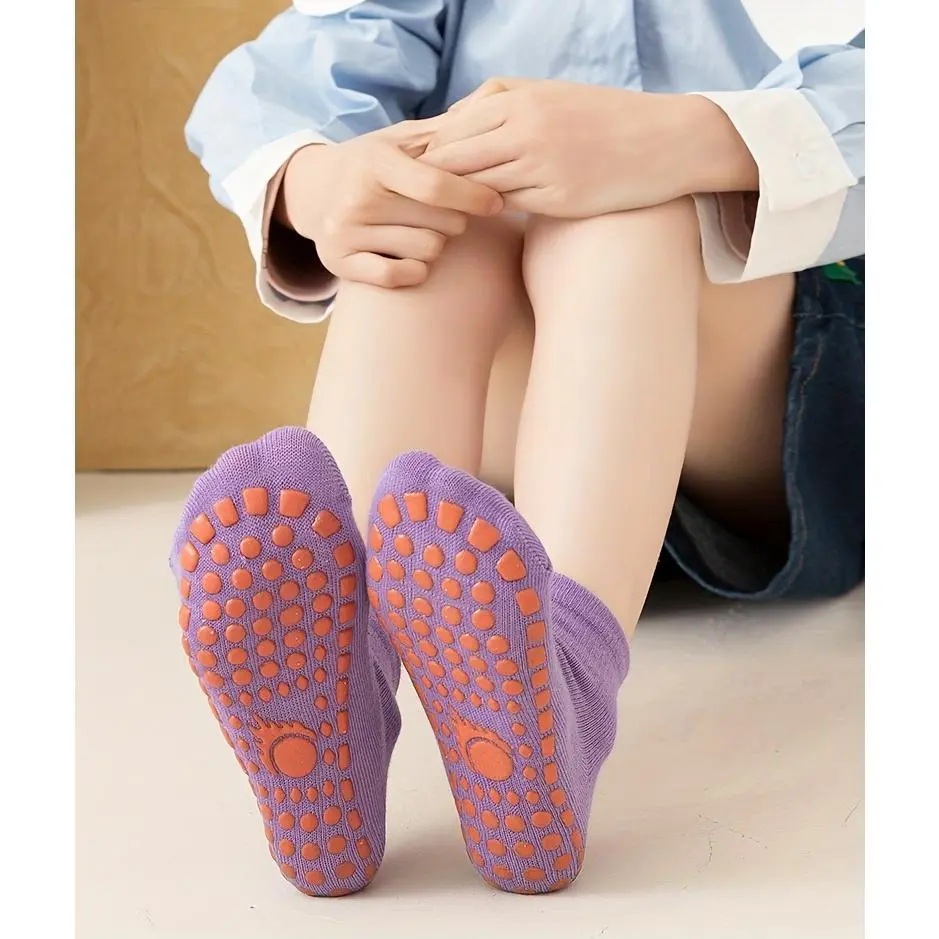 Unisex Non Slip Trampoline Socks, Silicone Grips Anti-Skid Socks, Breathable Indoor Playground Socks for Yoga, Pilates, Home Fitness