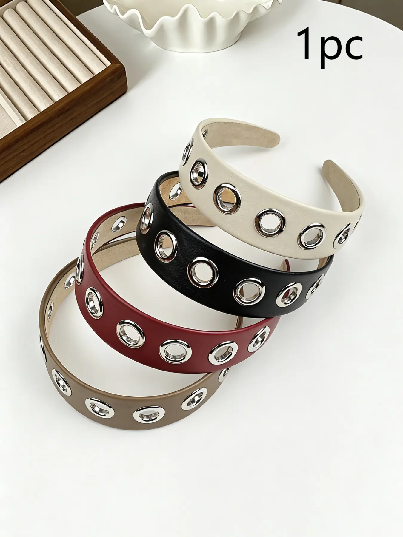 Vintage Elegant PU Leather Wide Band Metal Rivet Hollow Hairband, Punk Style Accessory for Daily Wear and Parties, Holiday Headbands, Fashion Headband, Chic Headbands