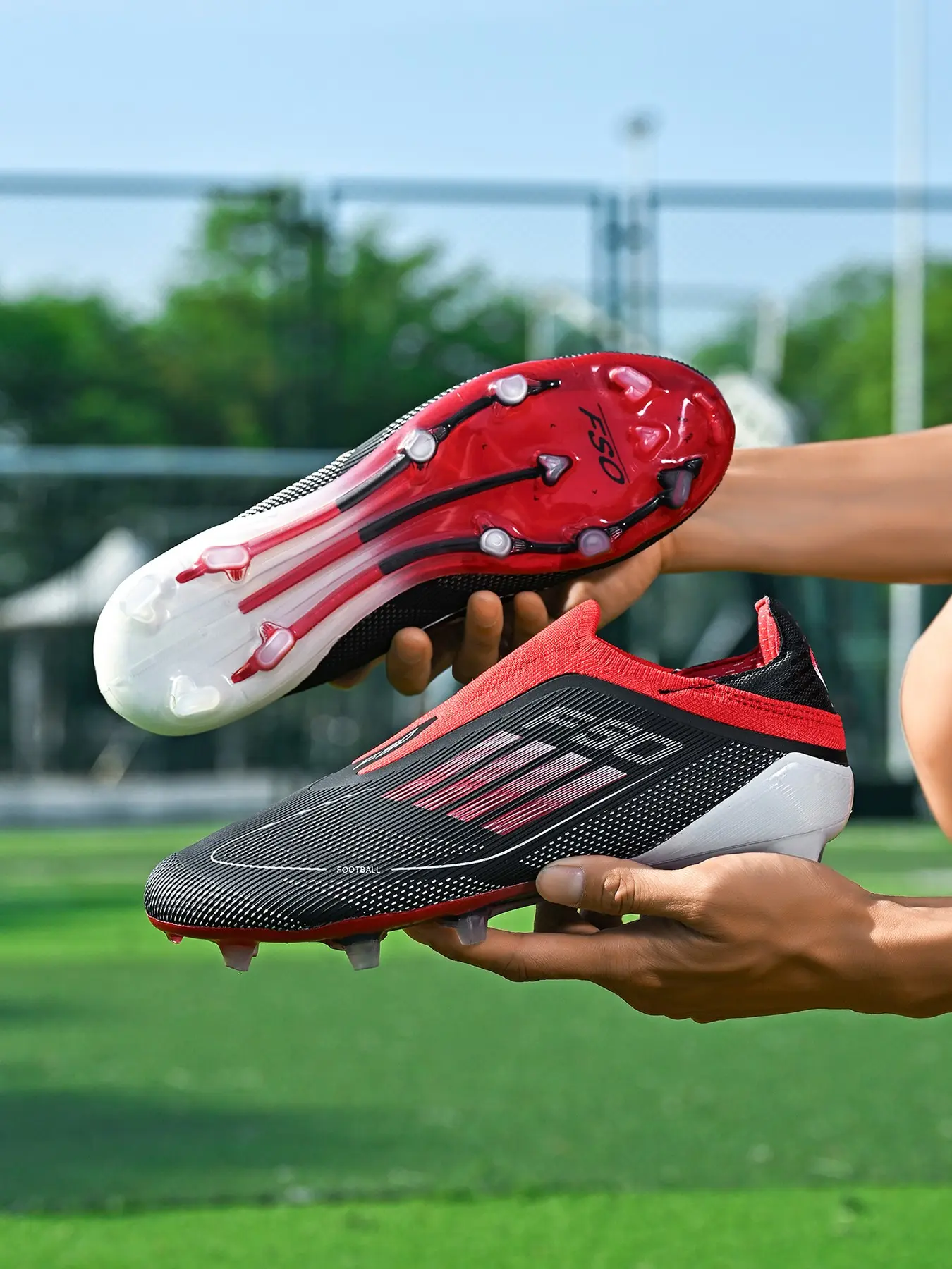 Unisex's Ombre Pink High Top Football Shoes, Breathable Comfortable Football Cleats, Football Training Shoes for All Seasons, Football Boots