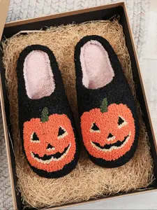 90s Vintage Halloween Pumpkin Embroidered Plush Slippers, Cozy Indoor Footwear for Men & Women, All Seasons Minimalist Home Comfort