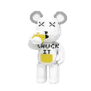 Build Your Own Cheers Beer Bear (Medium) – 8,235 Pcs DIY Brick Toy, Fun Gift for Beer Lovers, Display Collectible in Gift Box – YaoYaoPlay