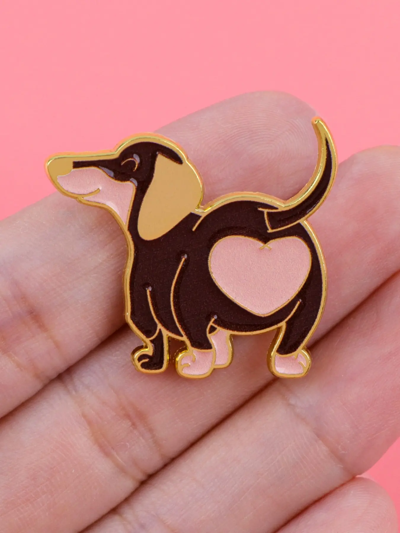Dachshund Dog Pin, Heart Design Zinc Alloy Unique Badge, Alloy Brooch Pin, Backpack Fashion Accessory, Perfect Gift for Friends, Jewelry Fashion Item