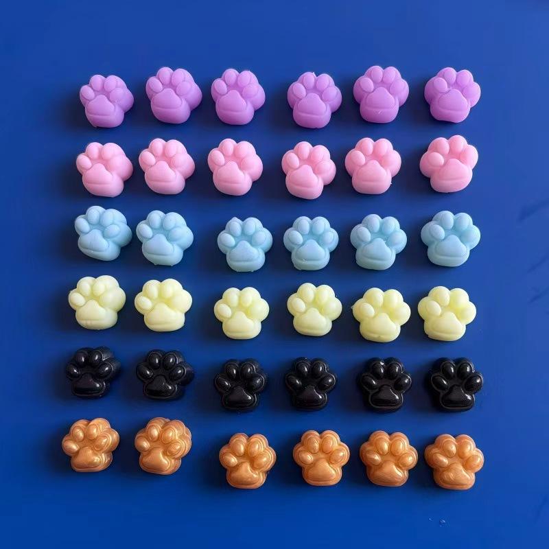 Cartoon Cat Paw Soft Squishy Toy Portable Anxiety Decompression Toy..