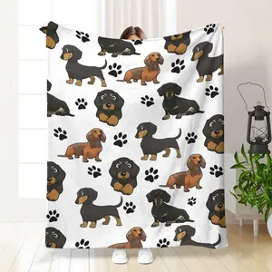 Cute Dachshund Pattern Blanket, Soft Comfortable Throw Blanket, Warm Napping Blanket for Home Office Travel Camping, Soft Cozy Blanket