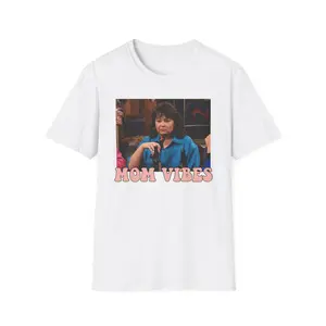 Roseanne Conner Graphic T-Shirt – Classic 90s Sitcom Tee, Funny Retro TV Shirt
