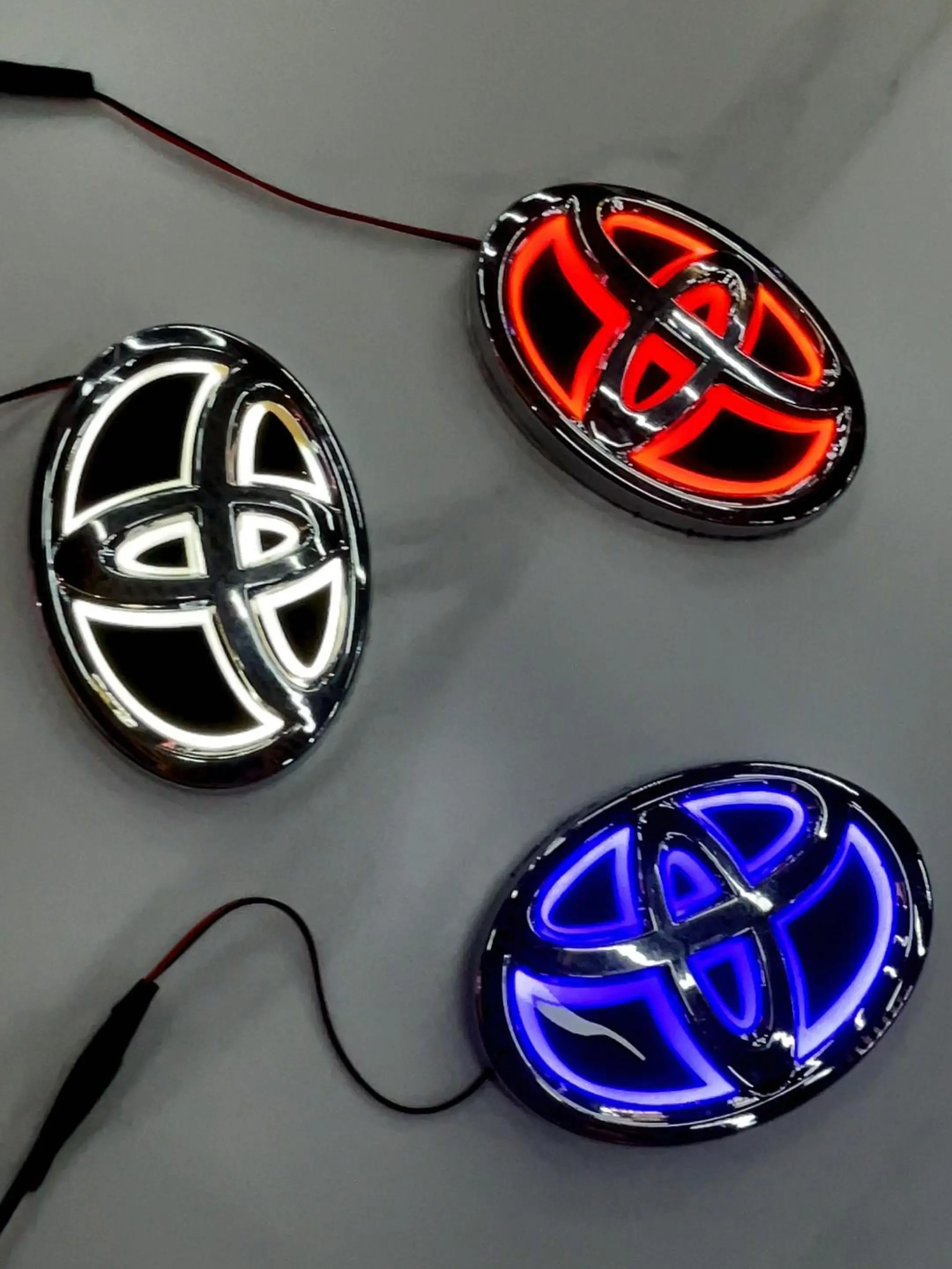 5D Illuminated LED Car Emblems for Toyota, Front & Middle Grille Exterior Accessory, Tailgate Emblem