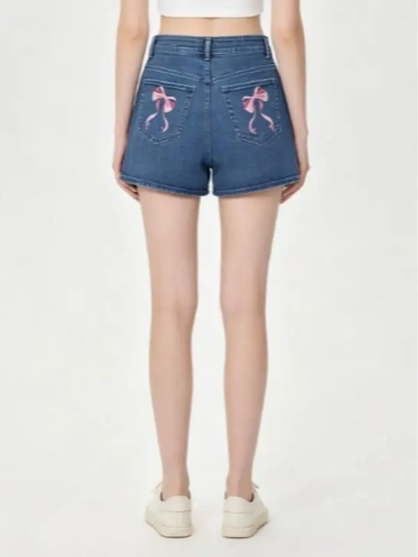 Women High Waist Light Wash Denim Shorts, Cute Pink Bow Print On Back Pockets Direct-to-Garment DTG Print Stretch Casual Summer Jean Shorts