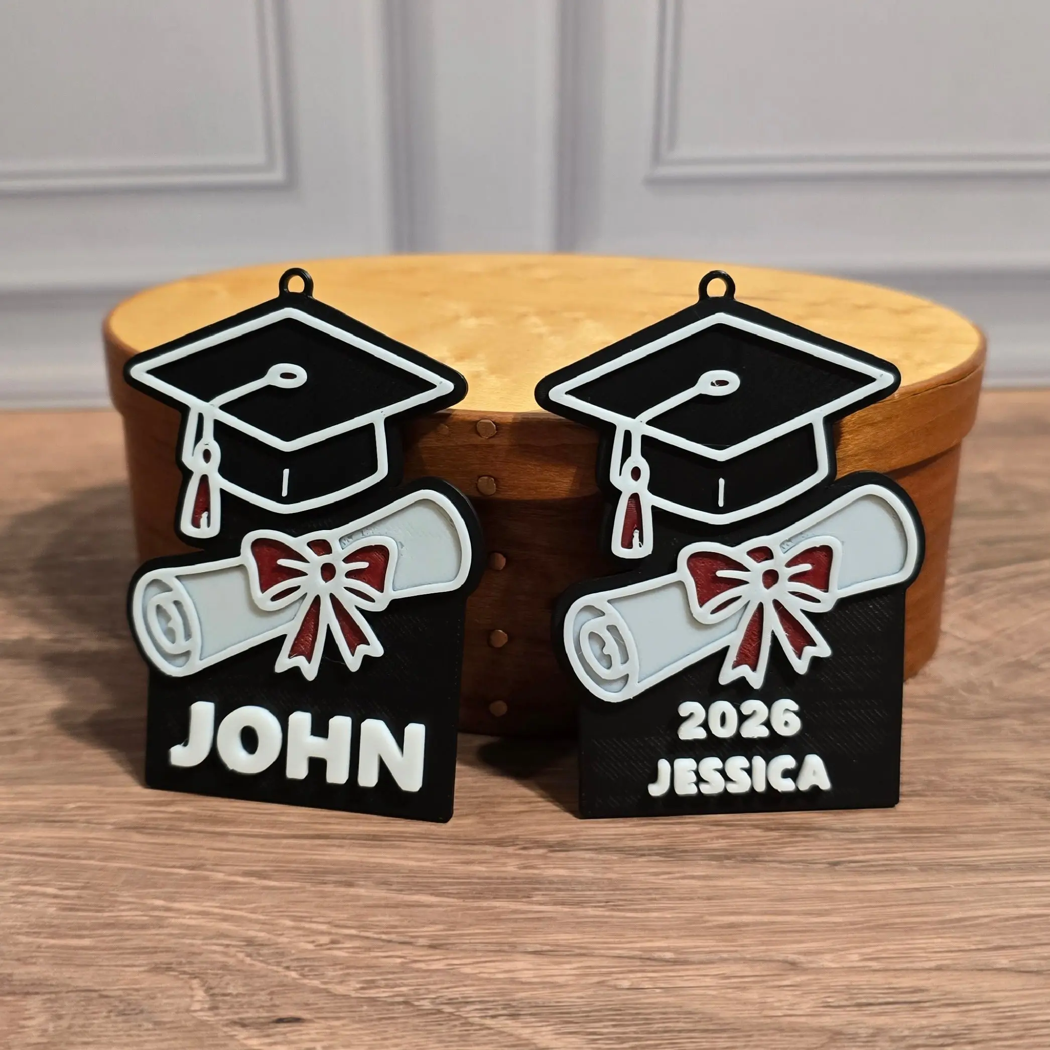 Personalized Graduate Keychain - 3D Printed Custom Name, Year & School Colors
