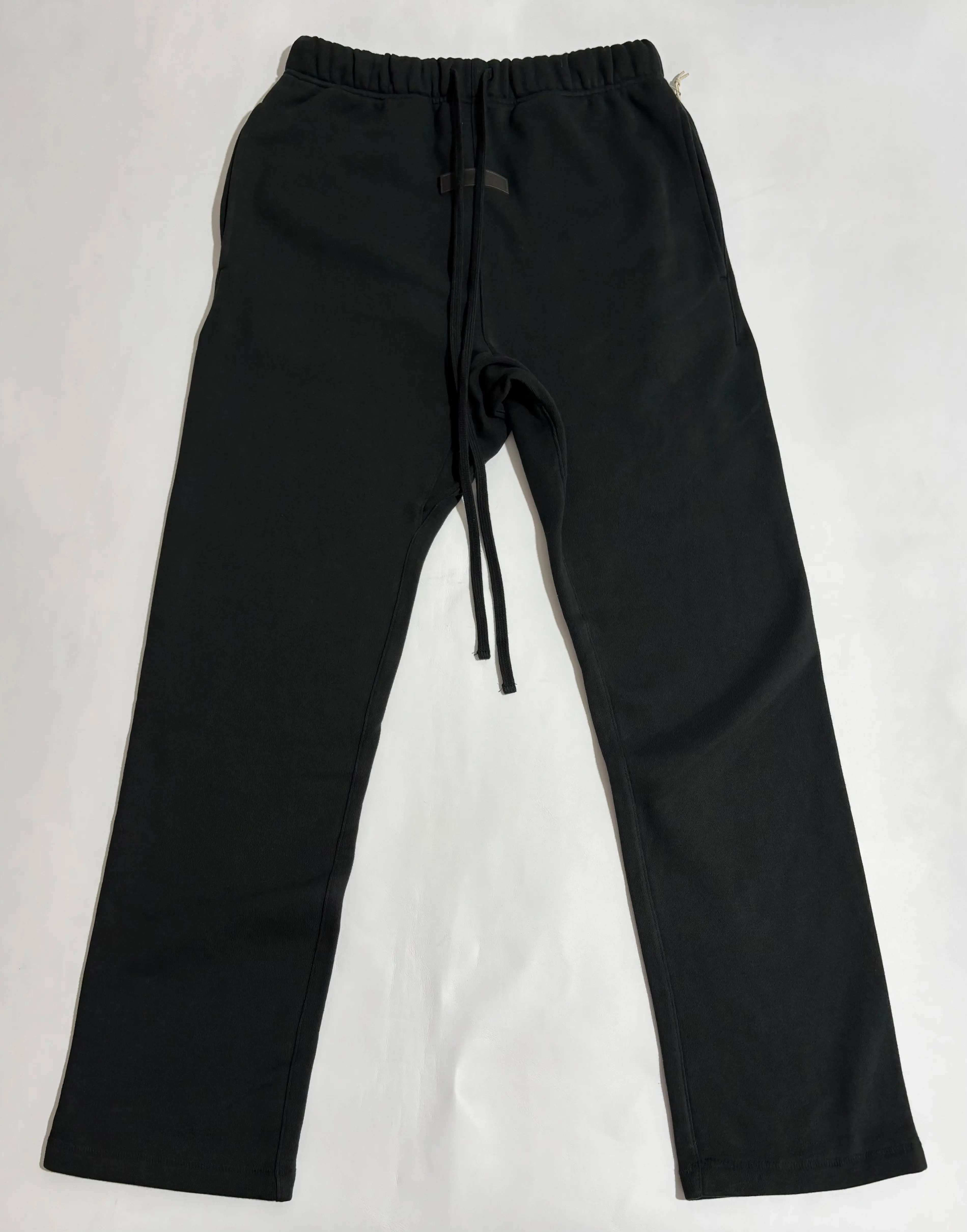 Men's Sweatpants - Uncuffed Classic Black Universal All Seasons Joggers, Relaxed Oversized Fit Unisex Sporty Chic Casual Lounge Athletic Pants with Pockets, CleanFit Drawstring
