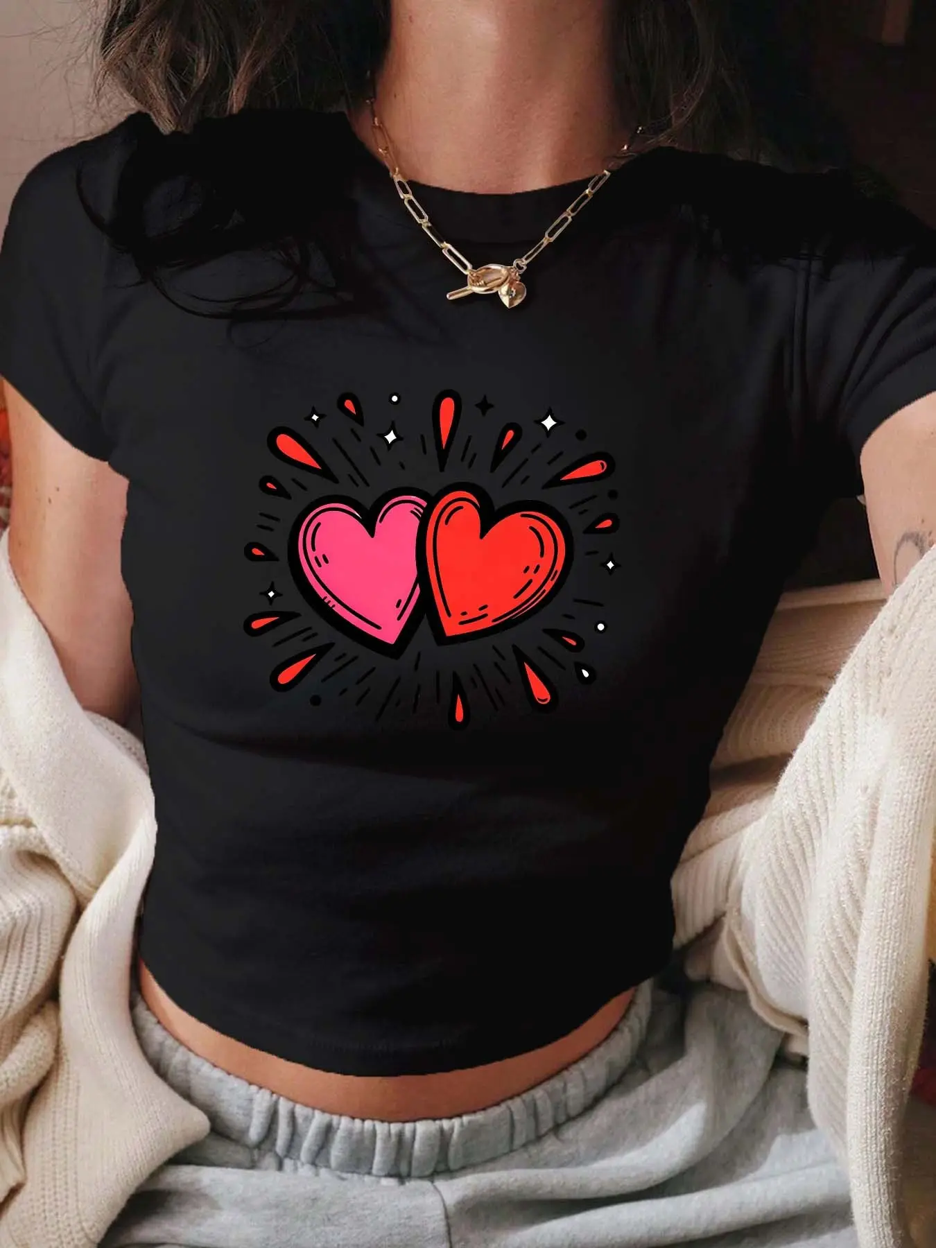 Heart Print Short Sleeve Women's T-Shirt, Crop Top Sexy Mini Shirt, 2026 New Arrival, Fashionable Ladies' Clothing