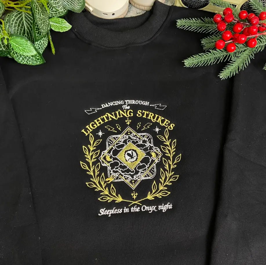 Onyx Storm Embroidery Sweatshirt, Dancing Through The Lightning Strike Embroidery, Fourth Wingg, Basgiath War Collegee, Sleepless In The Onyx Night Shirt