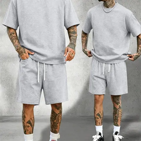 Men’s summer cotton short-sleeve T-shirt casual sports set—fashionable for vacations, camping, and outdoor activities; top with pockets and pants with an elastic waistband and drawstring; 2-piece set, a great gift for husband or boyfriend Basic Classic