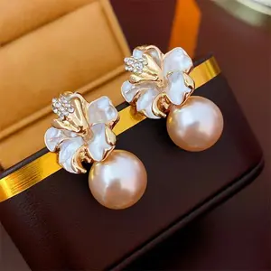 Full Crystal Big Imitation Pearl Flower Stud Earring for Women Black White Geometry Jewelry Accessory Wedding Christmas Gift