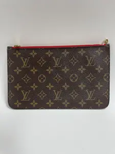 Pre-owned Louis Vuitton coated canvas Clutches & Wristlets Red Neverfull Detachable Pouch（u） （senza2）