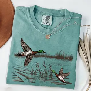 Comfort Colors Retro Mallard Ducks Fall T-shirt 90s Waterfowl Duck Outfit Vintage Duck Tee Animal Lover Vintage Fall Cute Fall Gift Idea