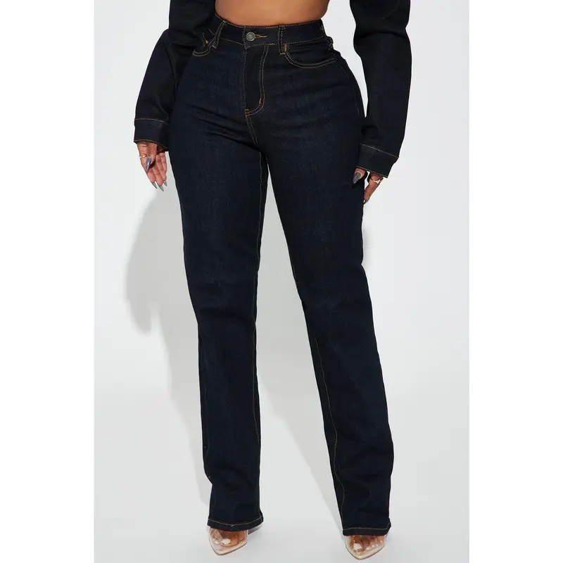 Pinegrove Stretch Straight Leg Jeans - Dark Wash