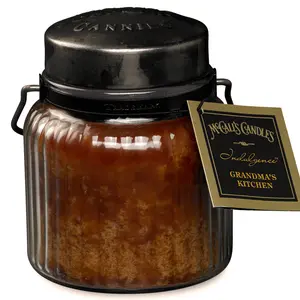 Grandma's Kitchen 18 oz Candle