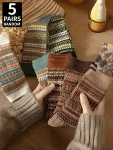 5 pairs of unisex retro-patterned mid-calf socks, soft and comfortable, thickened for warmth. Random assortment pack, fall/winter style, Socks Women