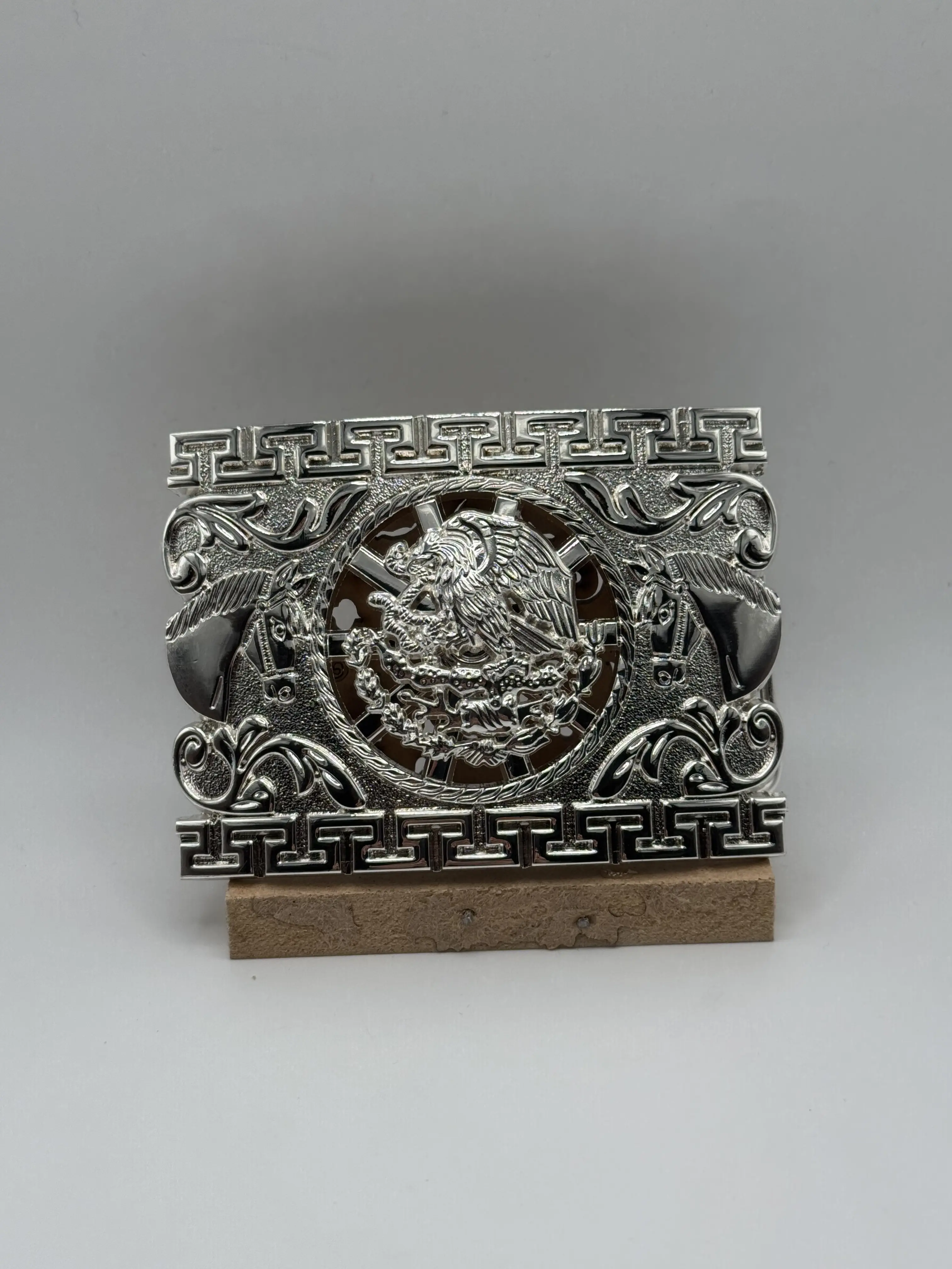 Silver Escudo de Mexico belt buckle