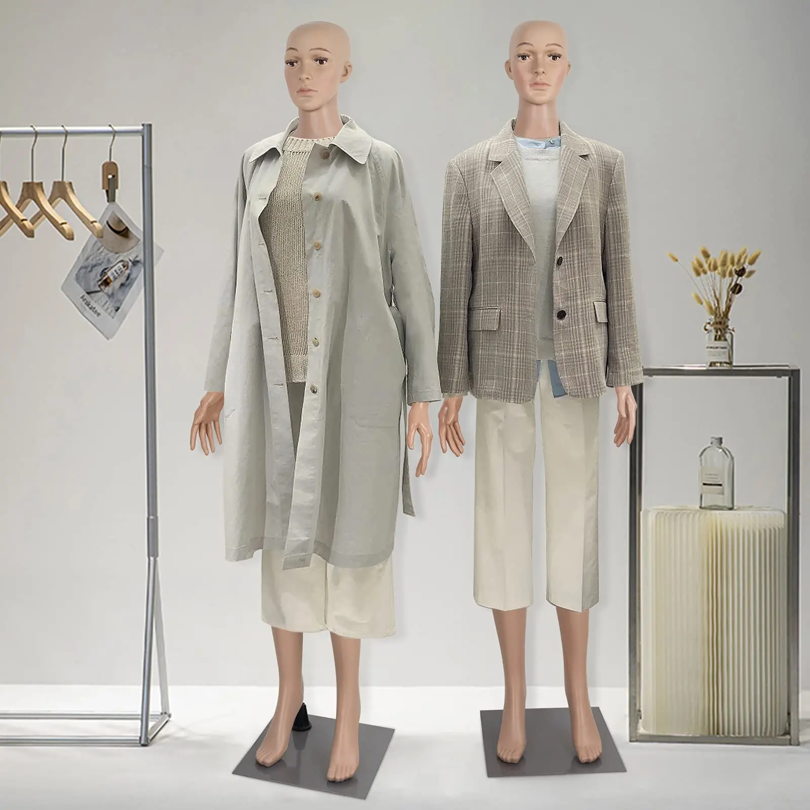 69 Inch Realistic Full Body Female Mannequin with Metal Base, Detachable Adjustable Plastic Dress Form Stand, Lifelike Skin Tone Display Manikin for Boutique Window Retail Clothing Showcase, 360° Rotatable Head Movable Arms Legs Apparel Display Dummy