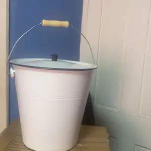 Enamel Metal Bucket with Lid – Multipurpose Home Container Bokit emaye, pou rityèl,kwizin douch Bokit twalèt